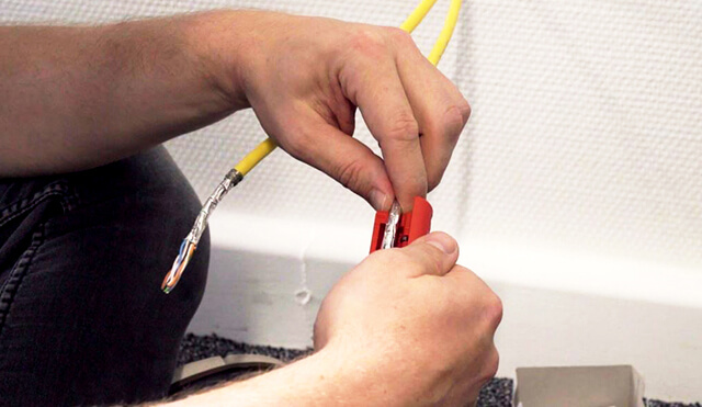 How to remove the foil shielding from a network cable