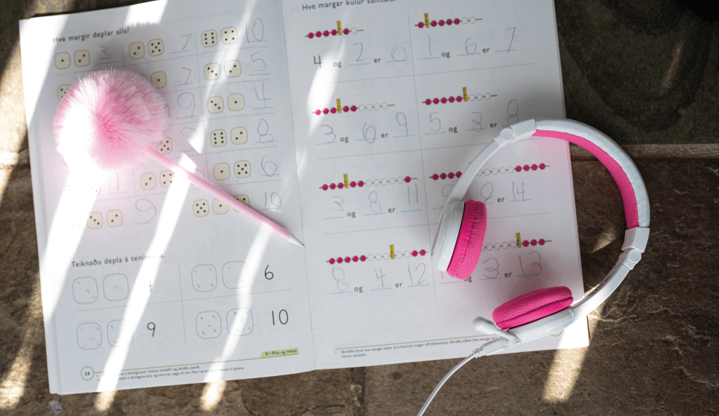 Koptelefoons voor kinderen - vergemakkelijken het leren