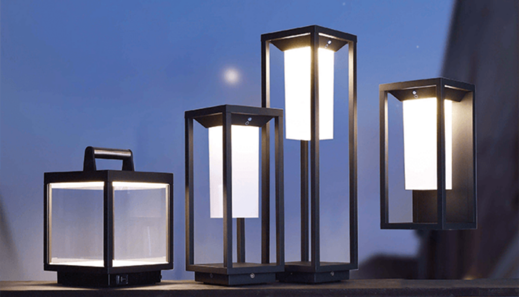 Solar surface mounted light